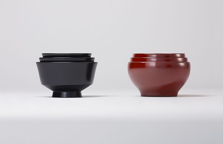 水平(すいへい)、日月(にちげつ)という2種類の三つ組椀